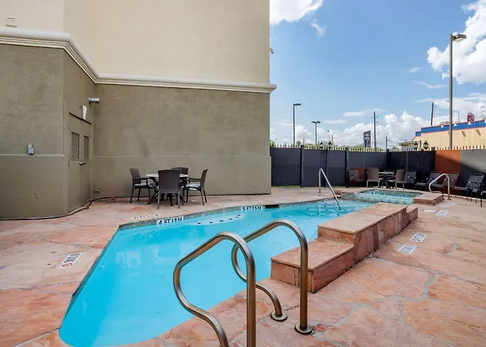 Comfort Suites Near Texas Medical Center - Nrg Stadium