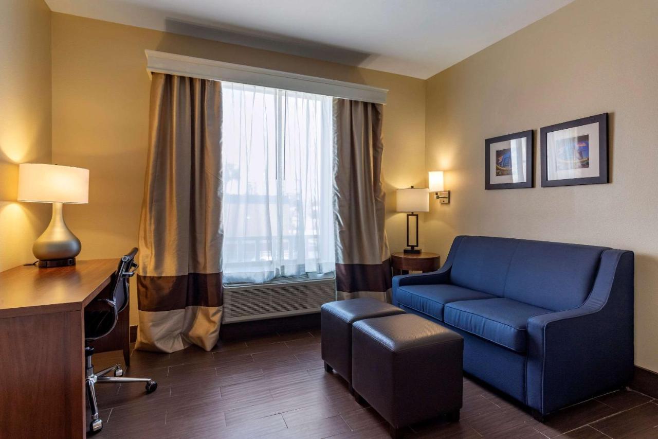 Comfort Near Texas Medical Center - Nrg Stadium Hotel 3*