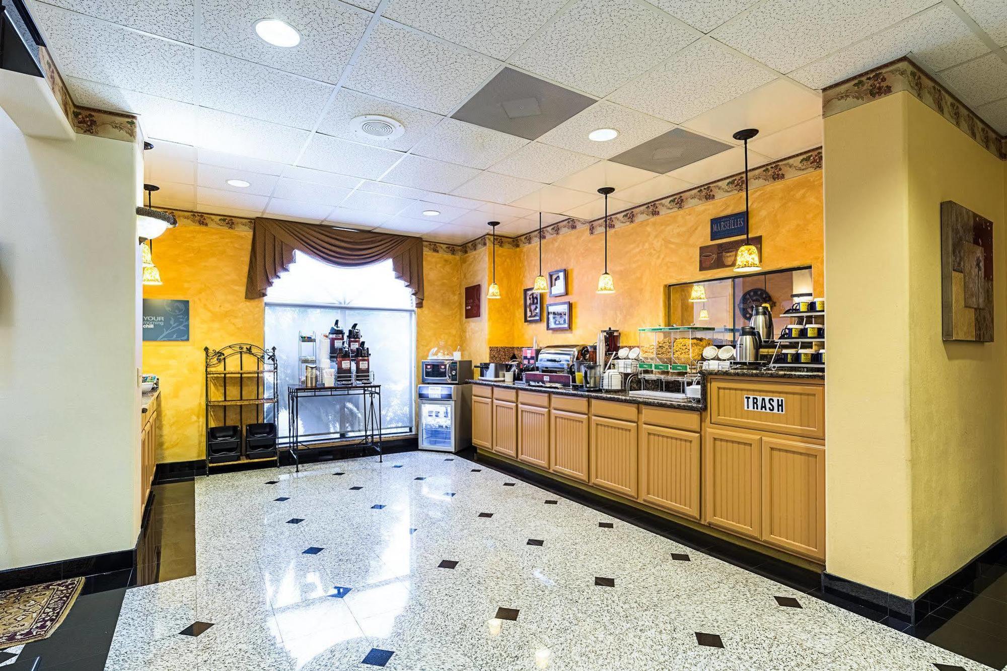 Comfort Near Texas Medical Center - Nrg Stadium Hotel 3*